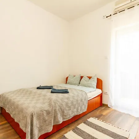 Konukevi Kincso Vendeghaz By Newave