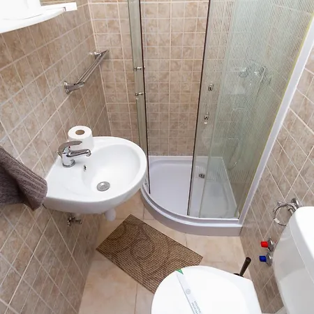 Konukevi Kincso Vendeghaz By Newave Siofok