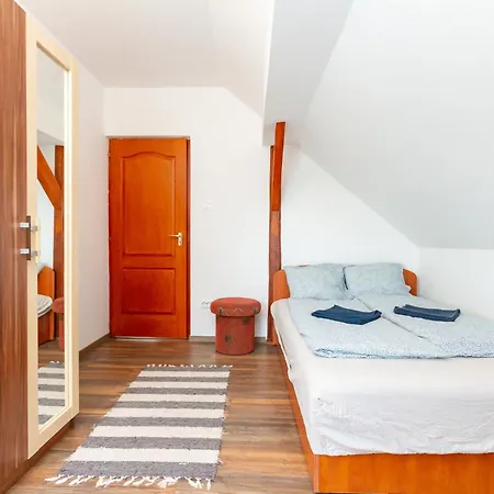 Kincso Vendeghaz By Newave