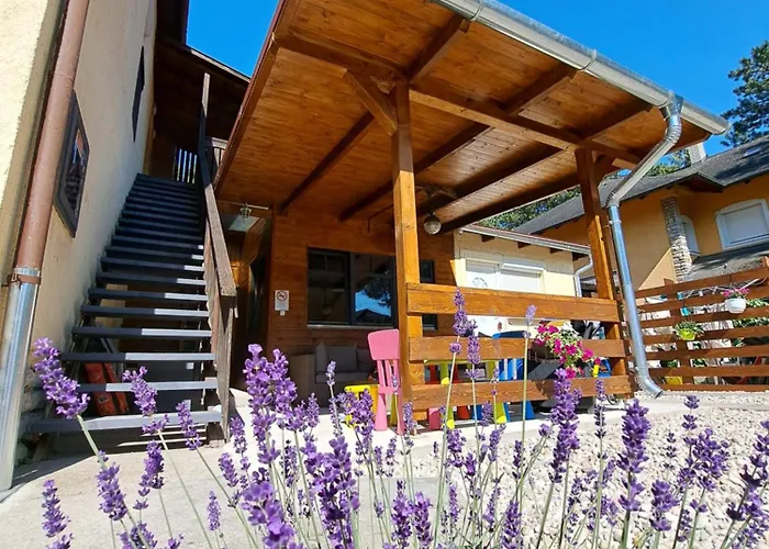 Kincso Vendeghaz By Newave Gasthof 3*